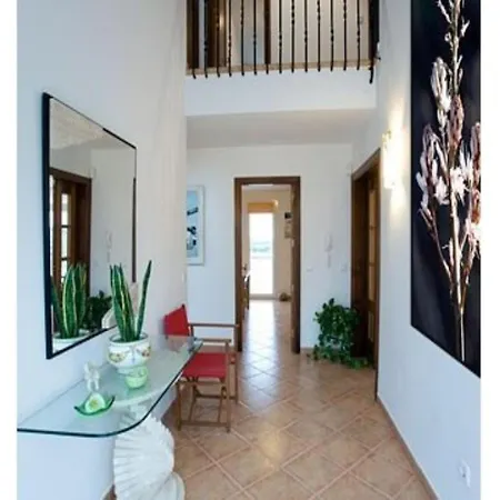 | Menurka-port D'addaia Villa